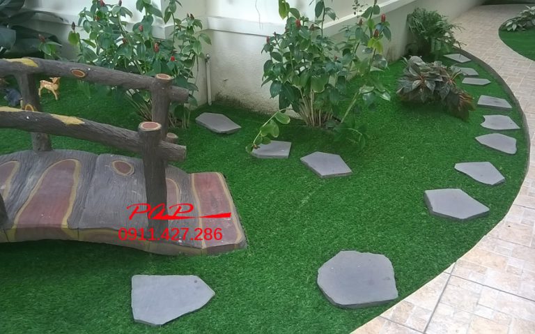 Những tháng cần trang trí cỏ nhân tạo trong năm