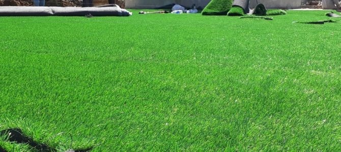 Trang trí cỏ cho villa Tân Bình và Trường THCS Trung Trực