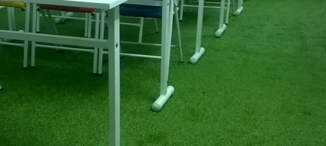 Trường Cao Đẳng Đại Việt trang trí thảm cỏ mới